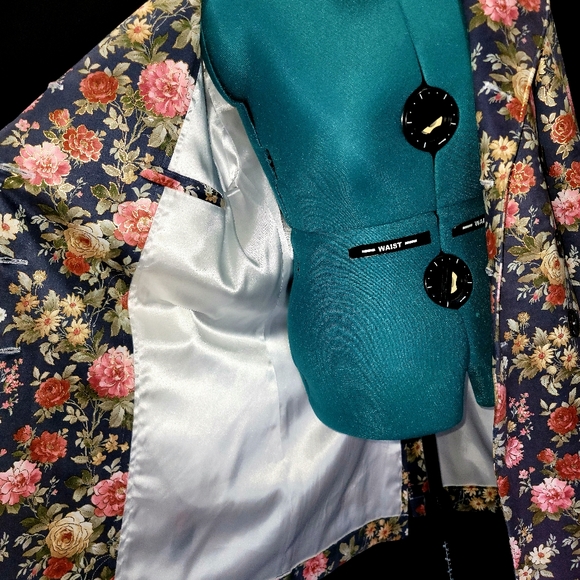 Peacoat - Picture 3 of 4